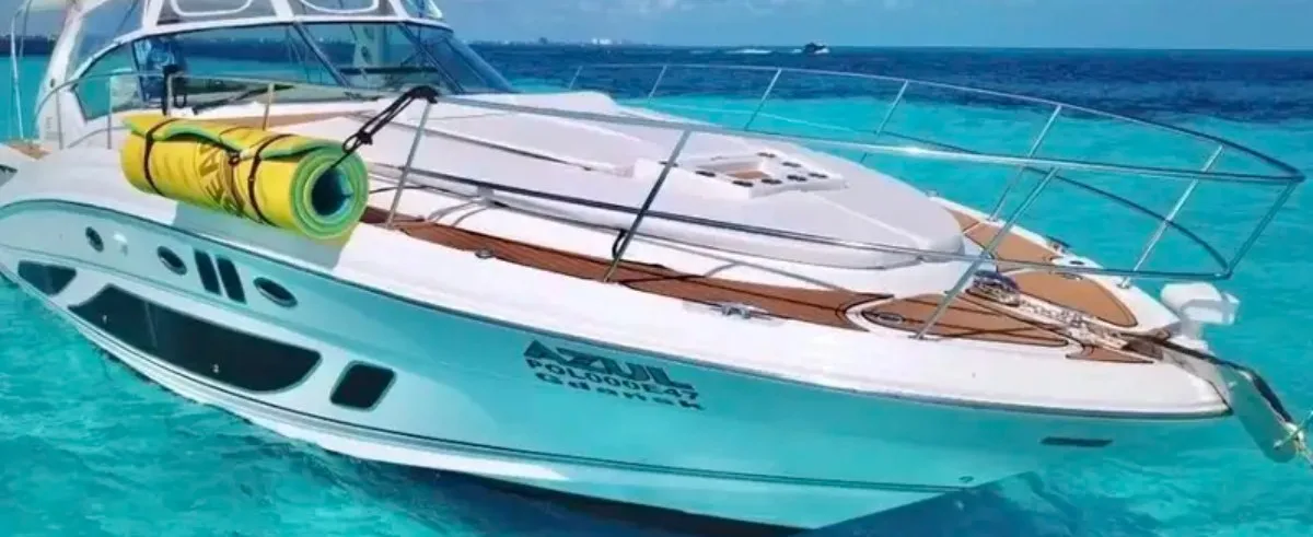 Azul SeaRay — Yate de lujo en Cancún disponible para renta