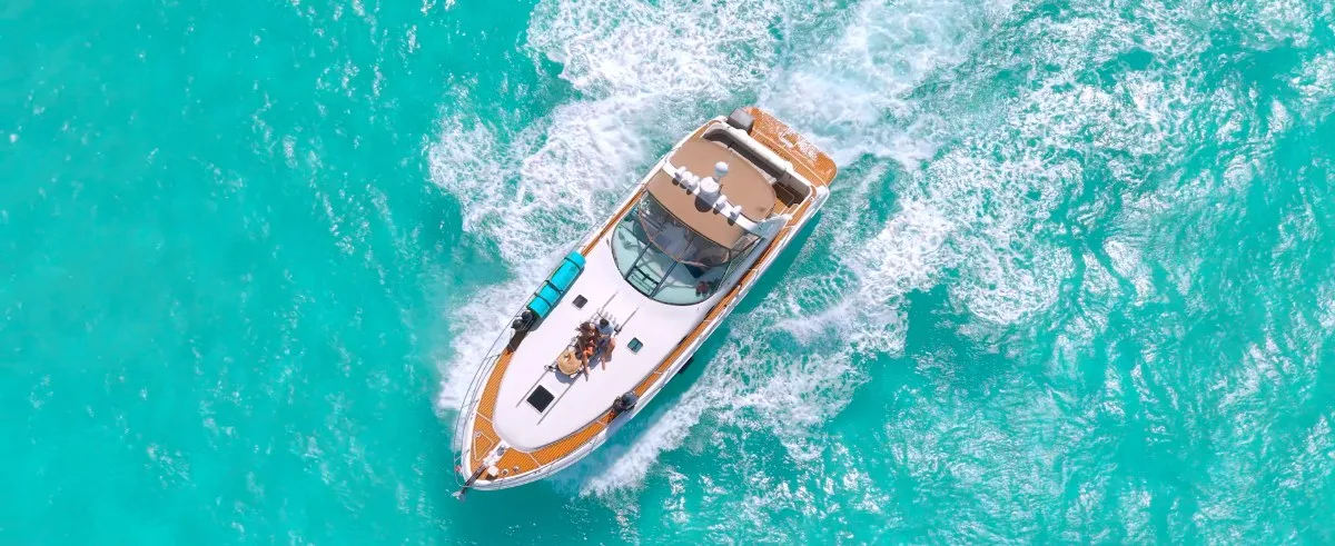 Dolce Farniente Searay — Yate de lujo en Cancún disponible para renta