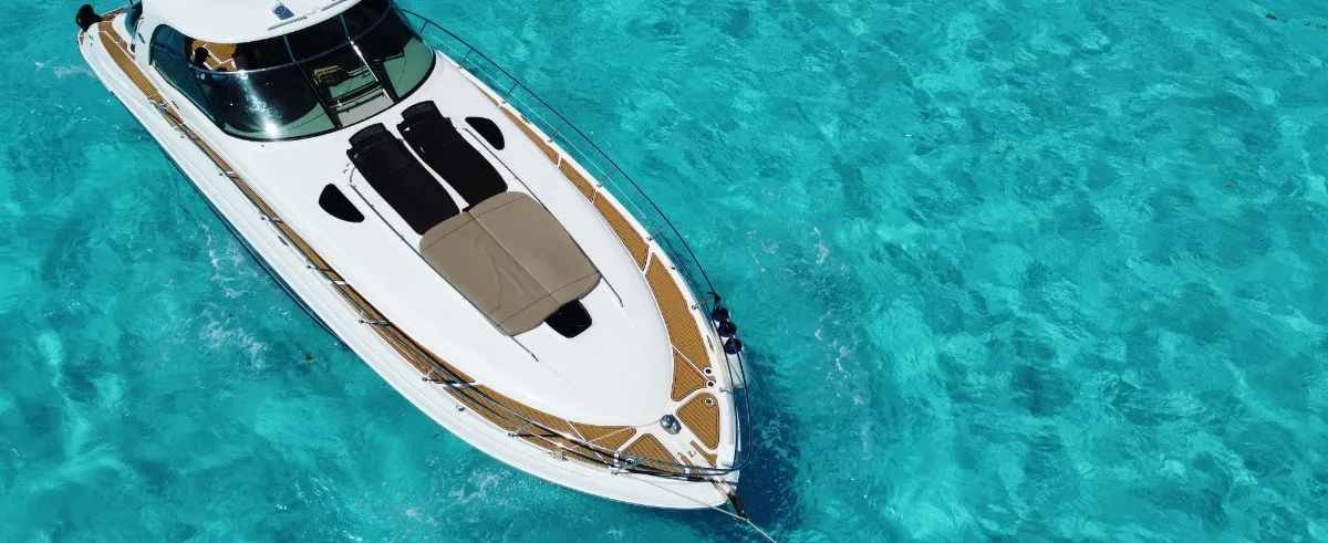 Island Gypsi SeaRay Sundancer — Yate de lujo en Cancún disponible para renta
