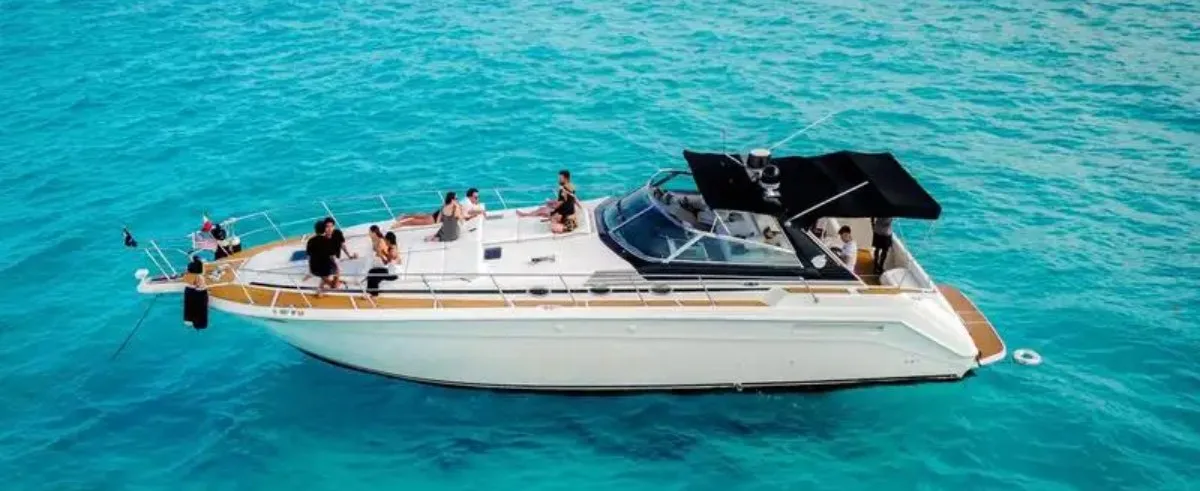 Lucky One — Yate de lujo en Cancún disponible para renta