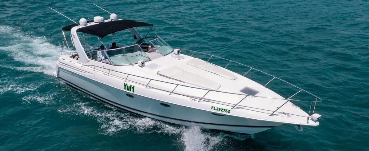 Yul1 Searay — Yate de lujo en Cancún disponible para renta